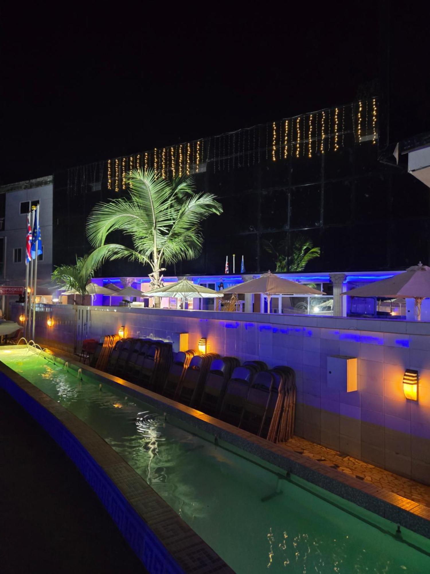 Woodpecker Resort Hotel 반줄 외부 사진
